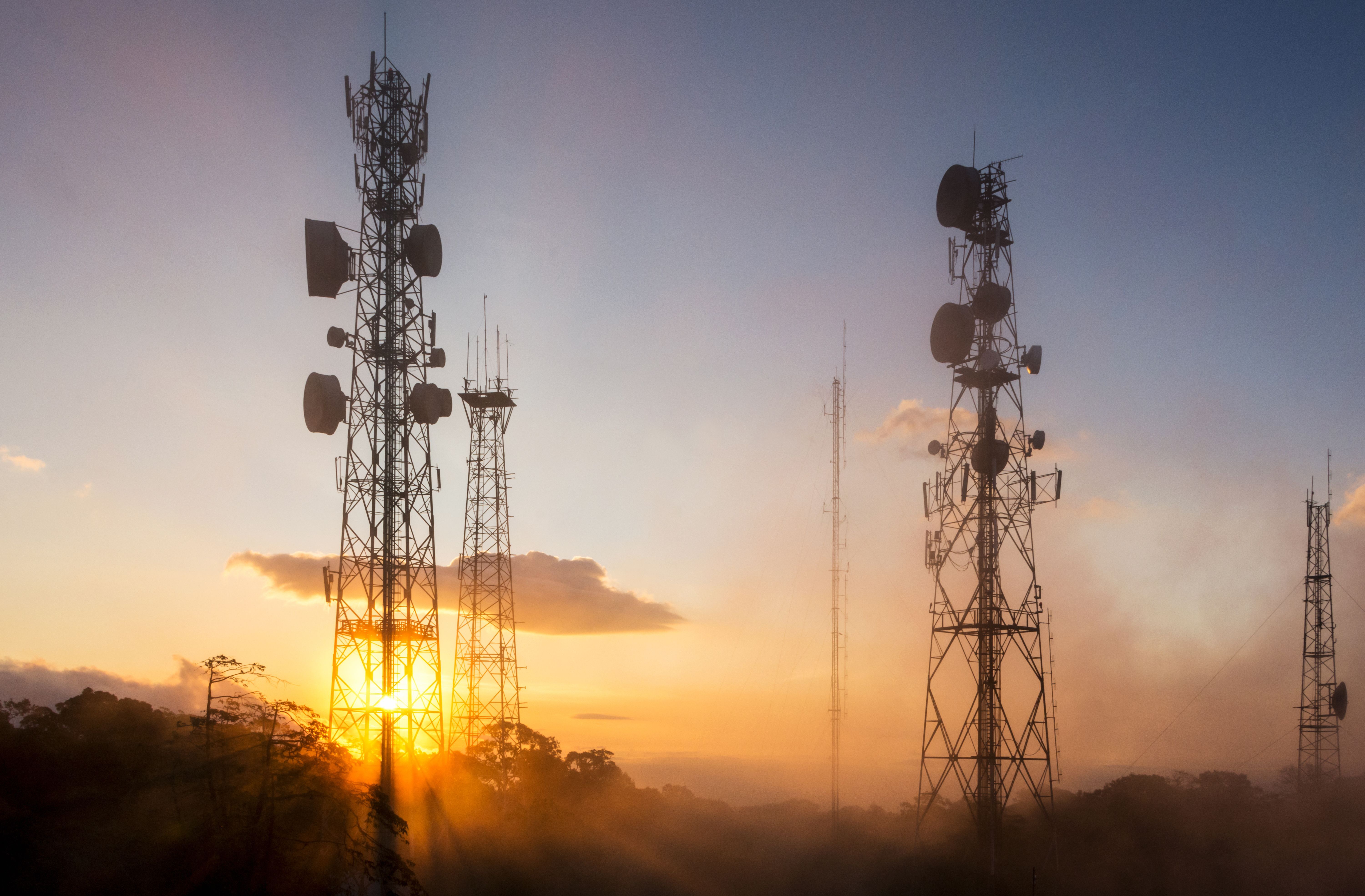Shutterstock 1054650911 Comms Towers Sunset